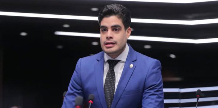 Diputado Bray Vargas Felicita a RD ROSA y llama al Estado a priorizar soluciones concretas para pacientes con cáncer de mama