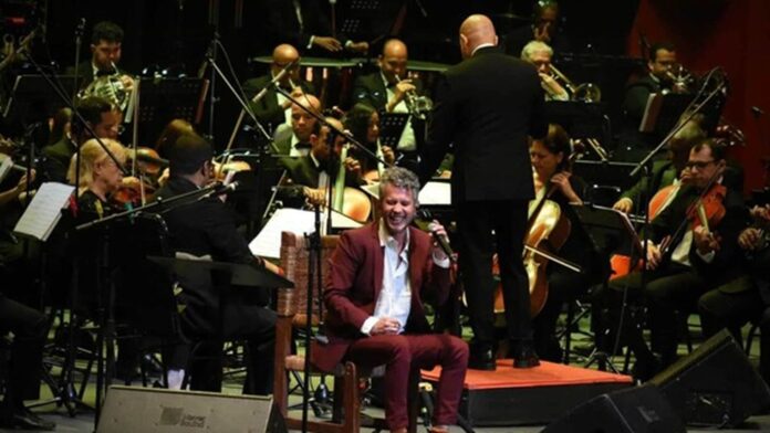 Éxito total: Vicente García agota boletas y añade nueva función de «Vicente García Sinfónico»