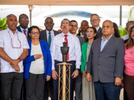 UASD recibe antorcha de los Juegos Tony Barreiro UASD recibe antorcha de los Juegos Tony Barreiro