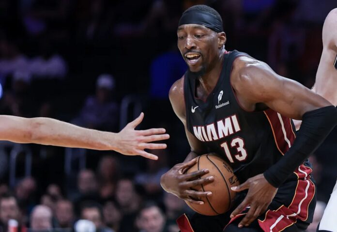 Bam Adebayo comanda el primer triunfo de Miami y hace historia en la NBA