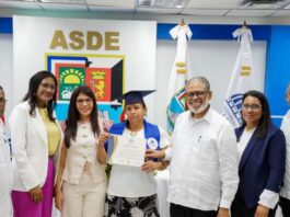 Desarrollo de la Comunidad impulsa el emprendimiento con la capacitación de residentes en SDE