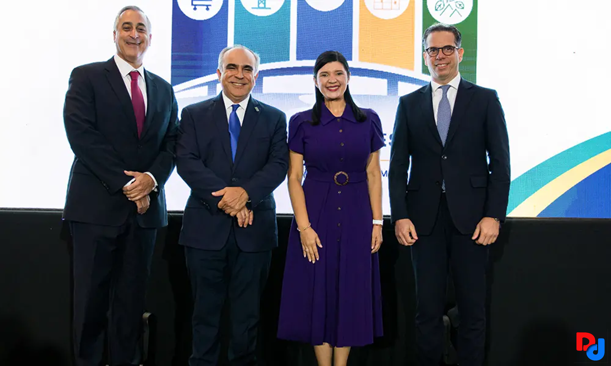 Presidente del CONEP comparte en Panamá modelo de transformación económico de RD Presidente del CONEP comparte en Panamá modelo de transformación económico de RD