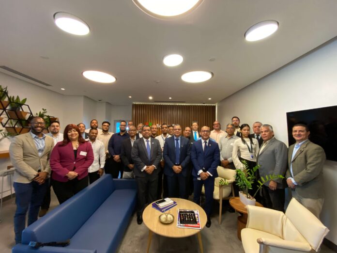 Adoprosoft, ACM Santo Domingo y Microsoft analizan cómo la inteligencia artificial está transformando el desarrollo de software en República Dominicana