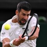 Djokovics, sin ser favorito, elimina a Zverev y alcanza semifinales del ATP 500 de Pekín